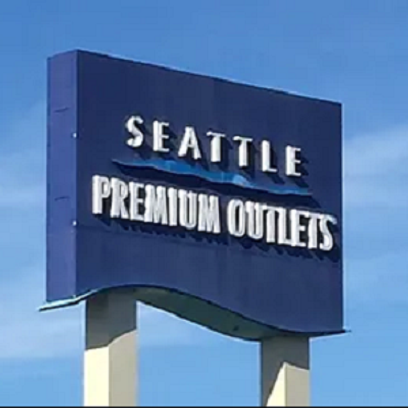 ShopBigPayLess Seattle Premium Outlets Shuttle