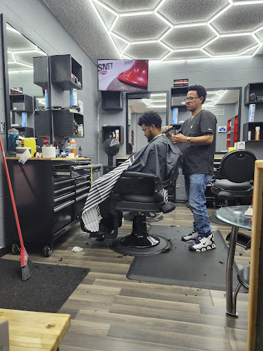 NATAN BARBER SHOP