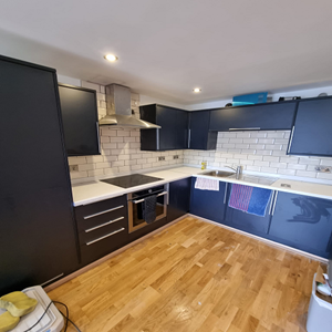 kitchen fitter doncaster