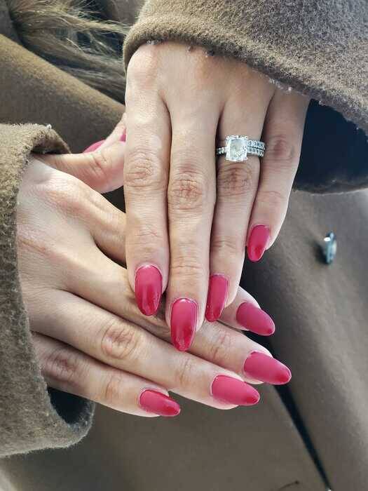 Best Manicure in Mississauga at iBrowz Zone & Nail Bar-Lakeview!